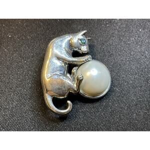 925 Sterling Lidia Freewen Cat On A Faux Pearl Brooch 12g